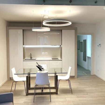 Queen Verona Luxury Apartment Exterior photo