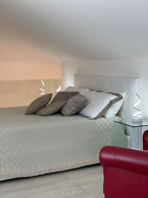 Queen Verona Luxury Apartment Exterior photo