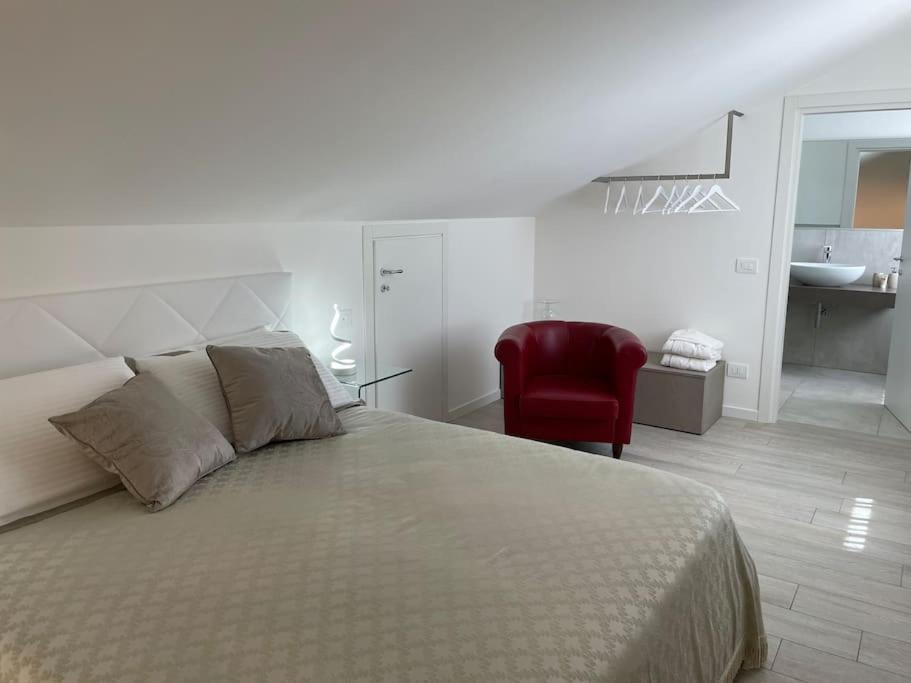 Queen Verona Luxury Apartment Exterior photo
